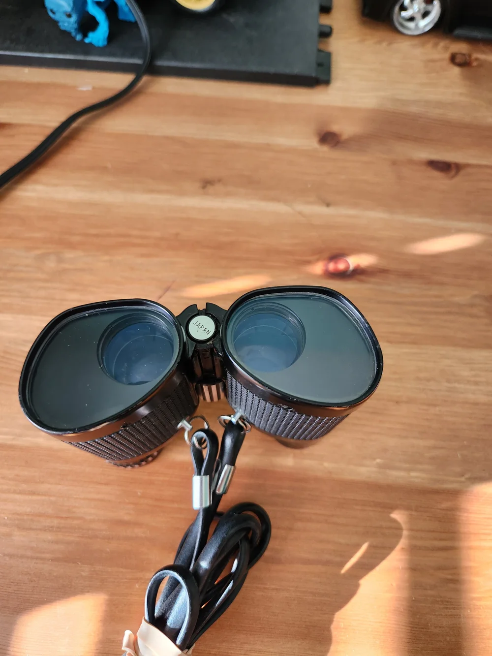 Nikon Black Compact Binoculars - Lightweight Optics